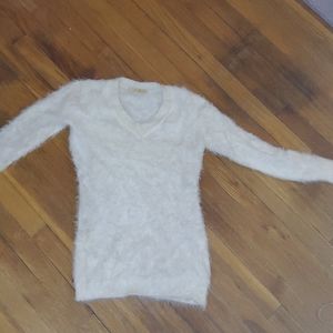 White eyelash sweater EUC
